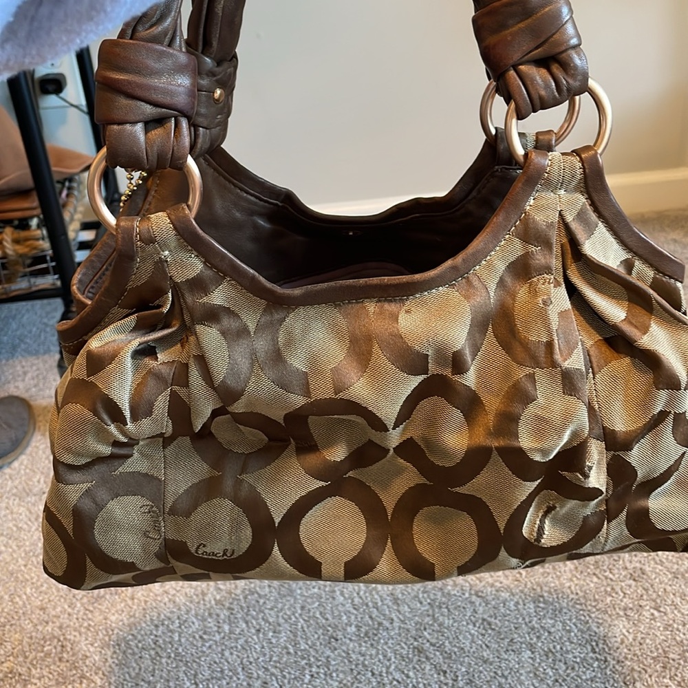 Coach Bag - Picture 4 of 6